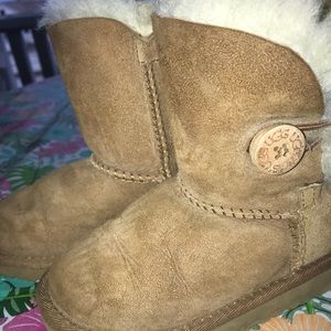 Uggs toddler